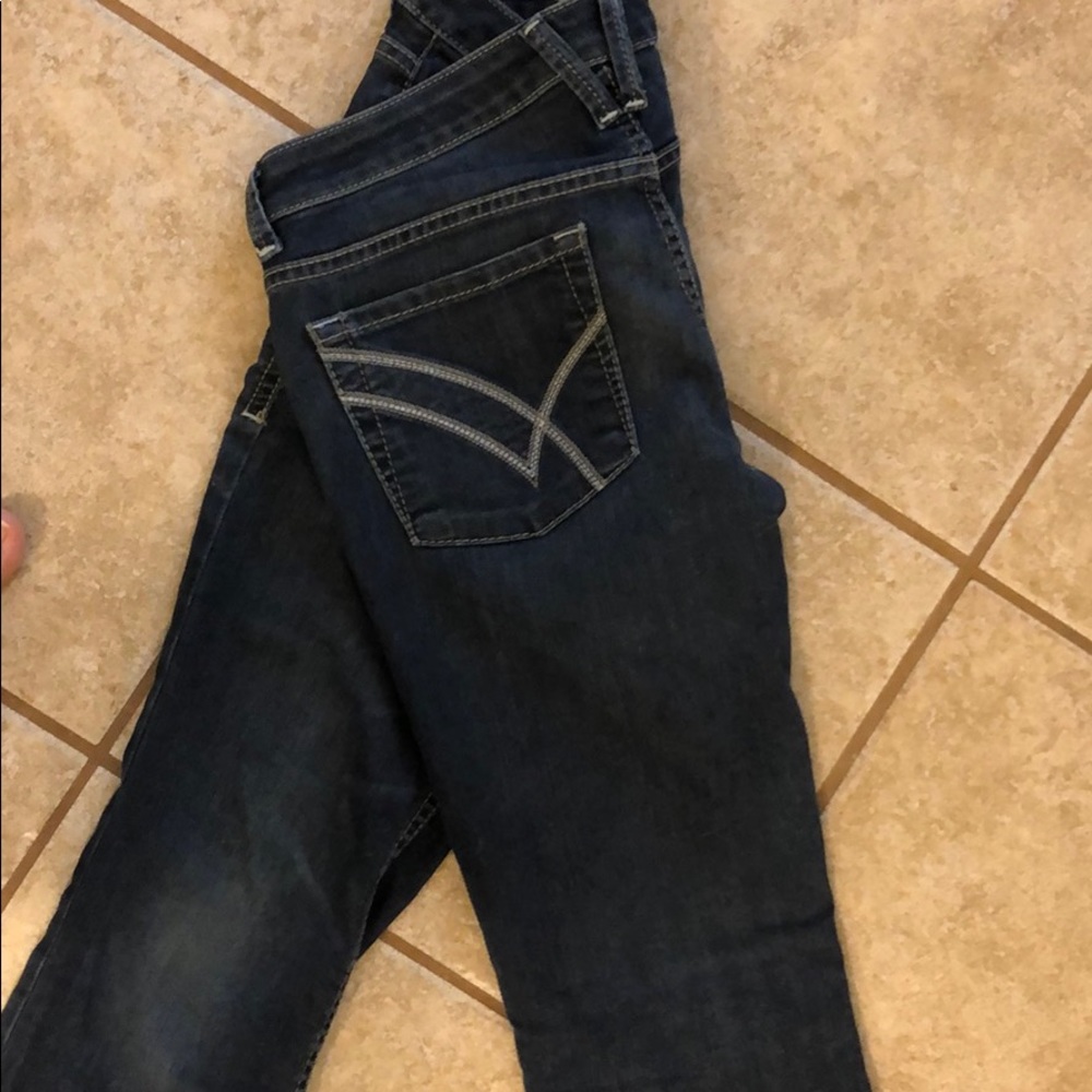 William Rast Denim - Picture 4 of 6